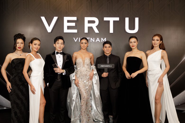 2 efe881280f0a41d4b4558d0ab0fe8102 1