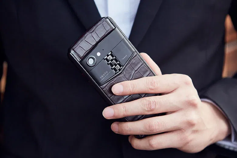 Vertu Aster P Baroque Calf 2 Aster P Baroque Calf Caramel Brown