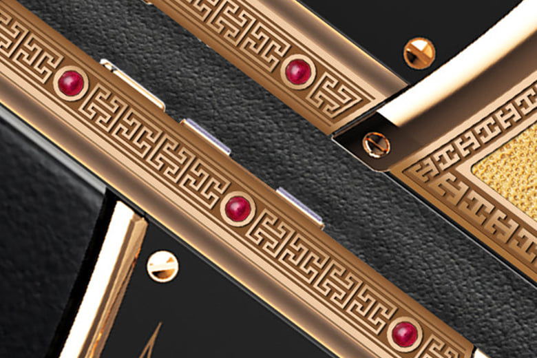 Vertu Signature V Thang-Ga Pure Gold JAMBHALA 3 Thiết kế mang đậm nghệ thuật Tây Tạng