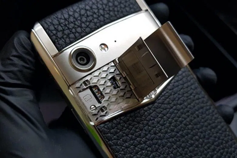 Hệ điều hành Vertu Aster P
