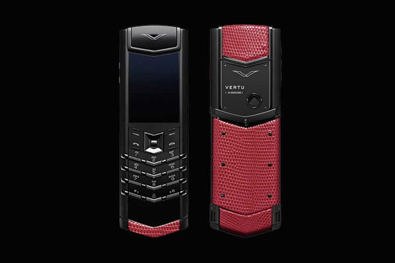 Vertu Signature V Pure Black Lizard Red 9 Vertu Signature V Pure Black Lizard Red