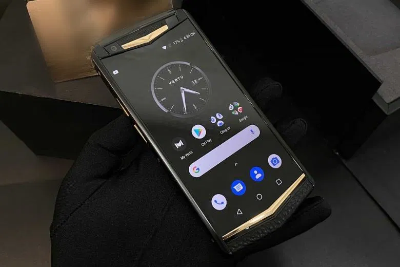 Màn hình Vertu Aster P