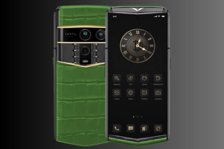 Vertu Agent Q Alligator Tri Gold Diamond Collector’s Edition Bamboo Green 1TB