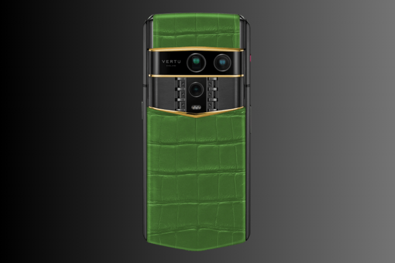 Vertu Agent Q Black Premium Set Quint Gold Accent Bamboo Green Alli 1tb 2 1