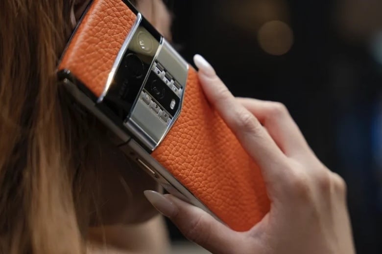 vertu-agent-q-vertu-vietnam-vat-lieu_1da01f14b22343008c631f7962459a00-2 vertu agent q vertu vietnam vat lieu 1da01f14b22343008c631f7962459a00 2 2