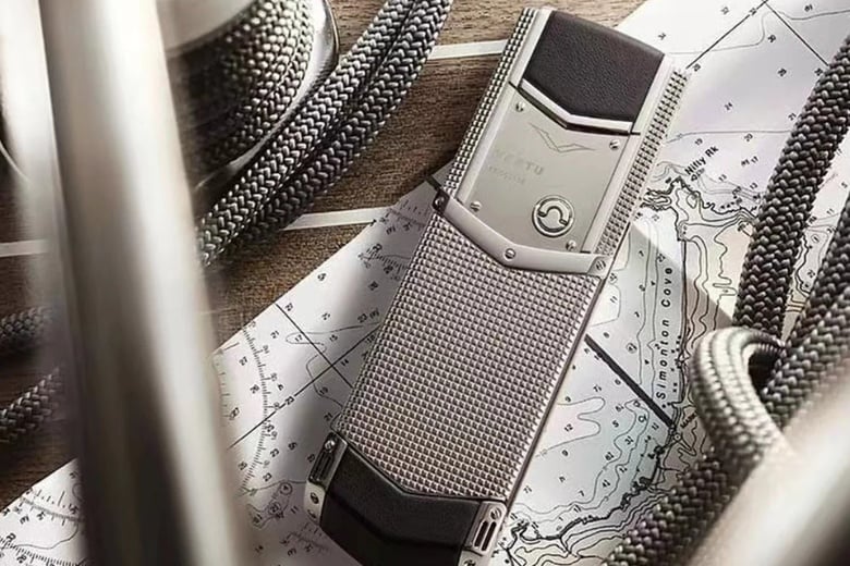 Vertu Signature S