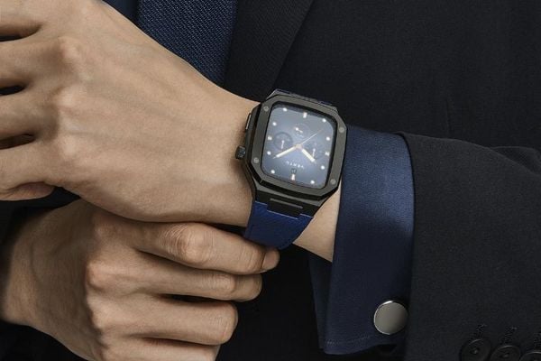 Vertu Watch Black Diamond Black 2 vertu watch 1 didongviet 07c793861daf4c98b53987881425b653 grande